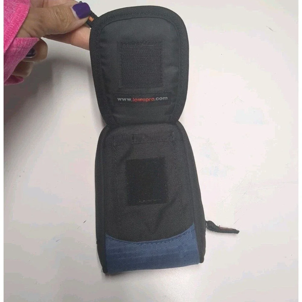 Lowepro Ridge 10 Camera Bag Zippered Soft Carrying Case Pouch Blue Black